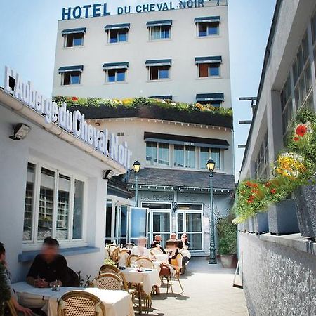 Le Cheval Noir Hôtel Paris Pantin Exterior foto
